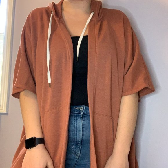 Aerie Poncho - Picture 2 of 3